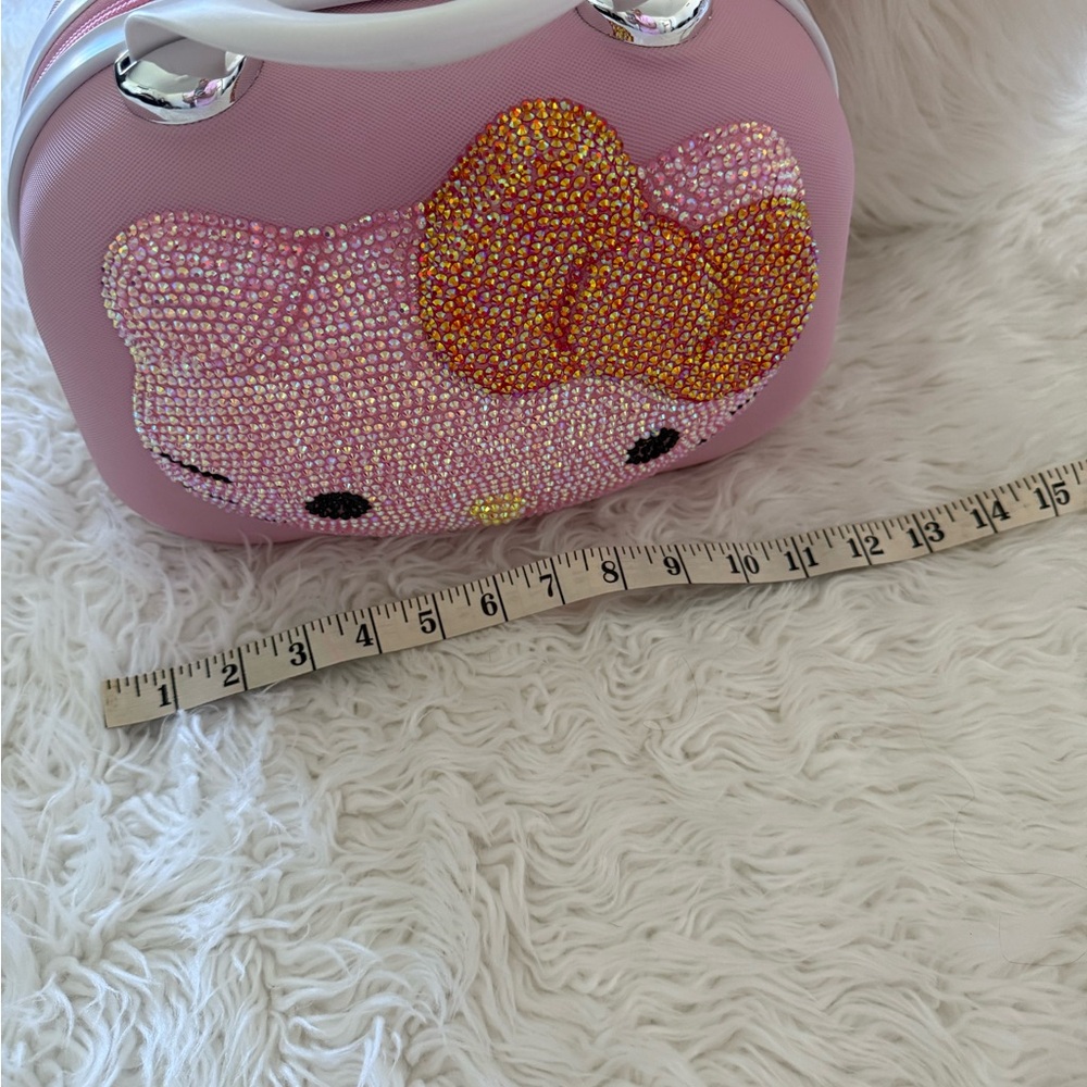 Hello Kitty Pink Rhinestone Handbag/Make up case - Picture 3 of 11